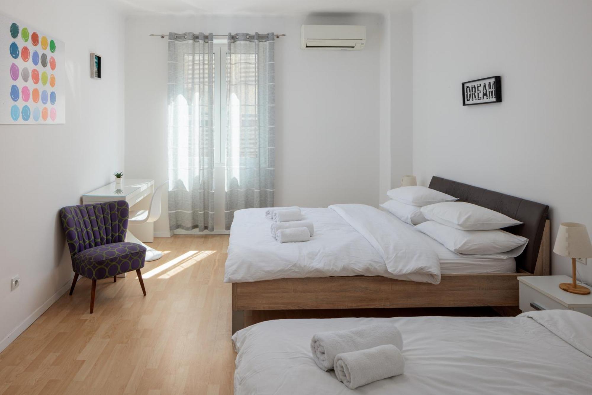 Lux Split Centre Apartments Buitenkant foto